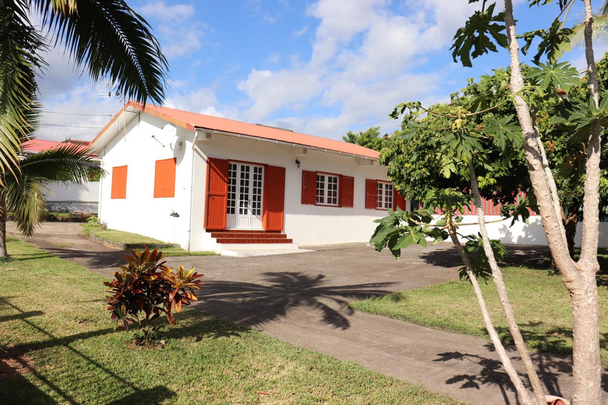 Gite Les Bananiers Saint-Joseph Bagian luar foto